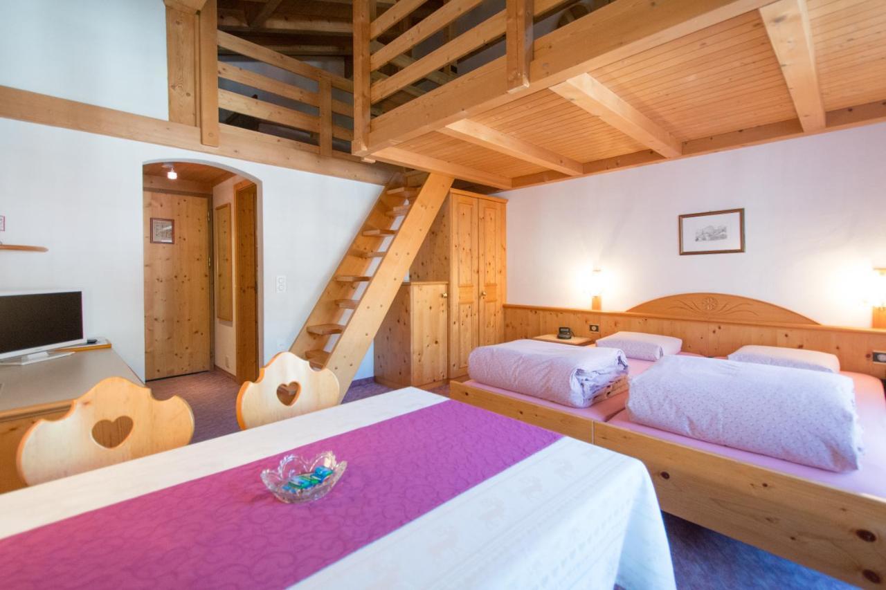 Hotel Soliva Седрён Экстерьер фото